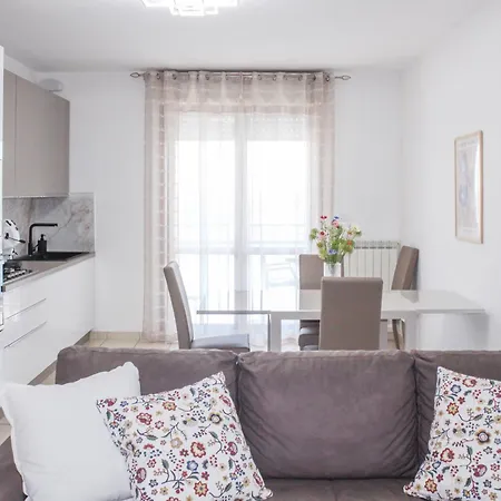 Apartmán Residenza Le Palme - Oasi *
